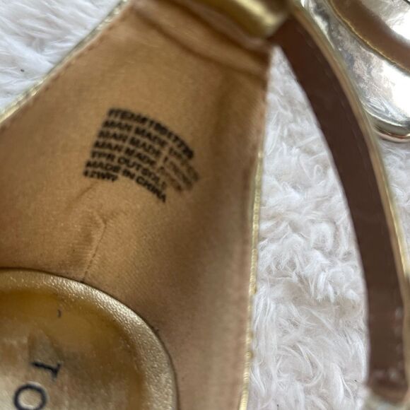 Torrid Gold sequins ankle strap heels sandals double wide size 12 - Picture 9 of 11